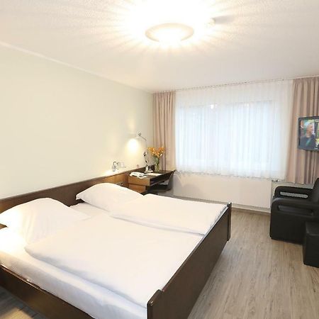 Hotel Kroeger Ennigerloh Εξωτερικό φωτογραφία