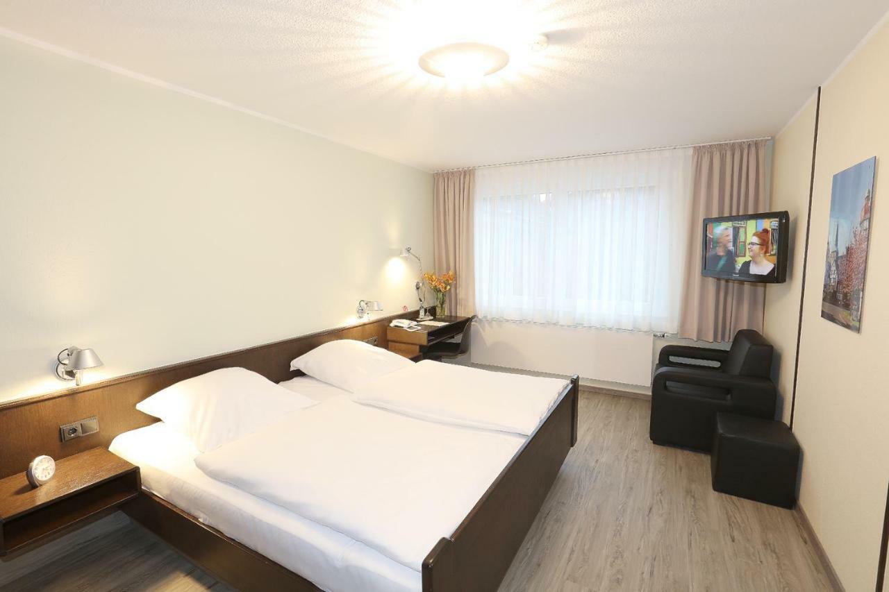 Hotel Kroeger Ennigerloh Εξωτερικό φωτογραφία