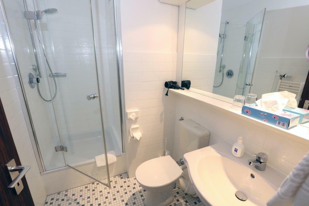 Hotel Kroeger Ennigerloh Εξωτερικό φωτογραφία